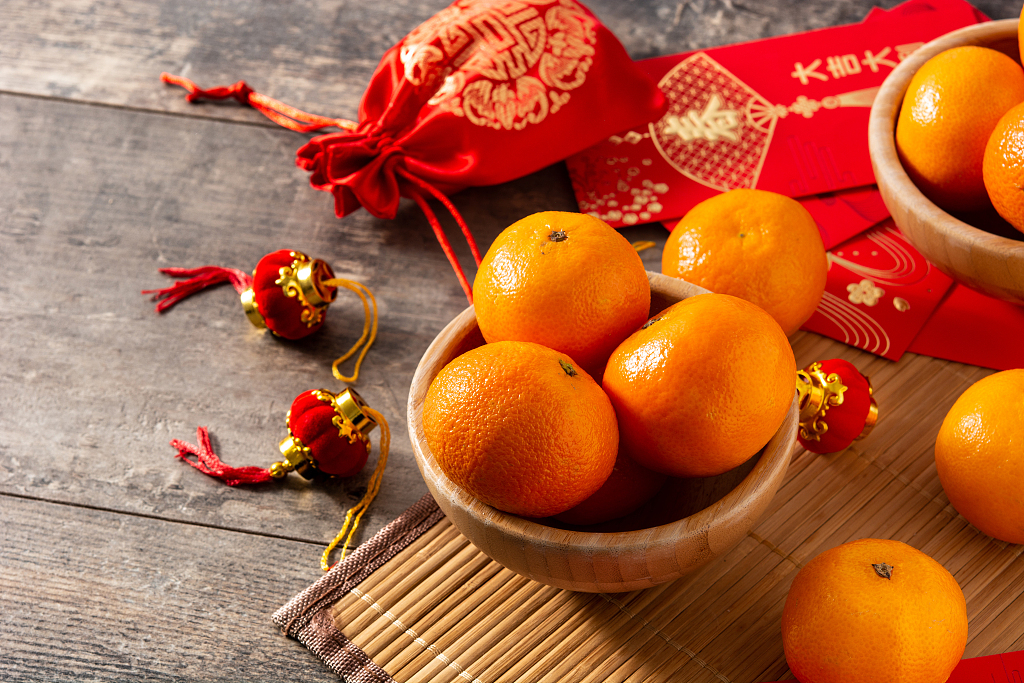 中国新年节日装饰和橙色.jpg